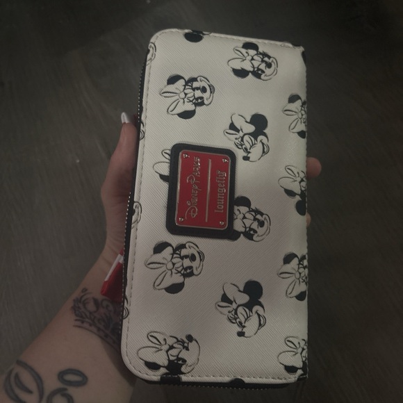Loungefly Handbags - Loungefly White Wallet with Black Minnie & Mickey Print and Red Logo Plaque